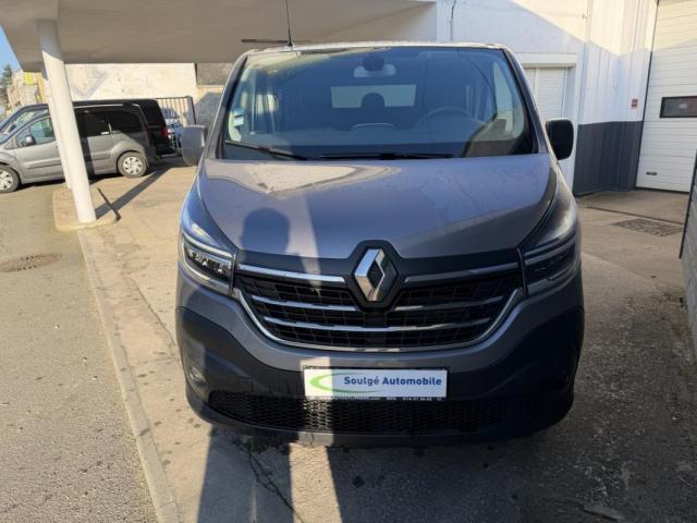 Renault Trafic image 9
