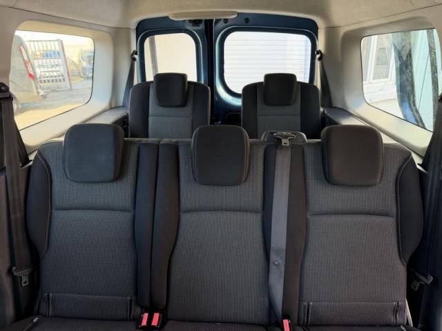 Renault Grand Kangoo image 8