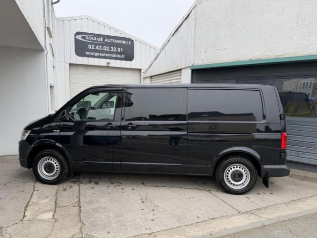 Volkswagen Transporter image 9
