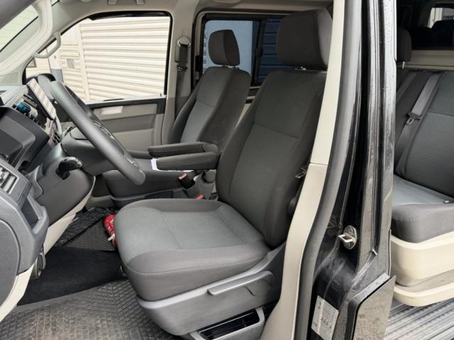 Volkswagen Transporter image 5