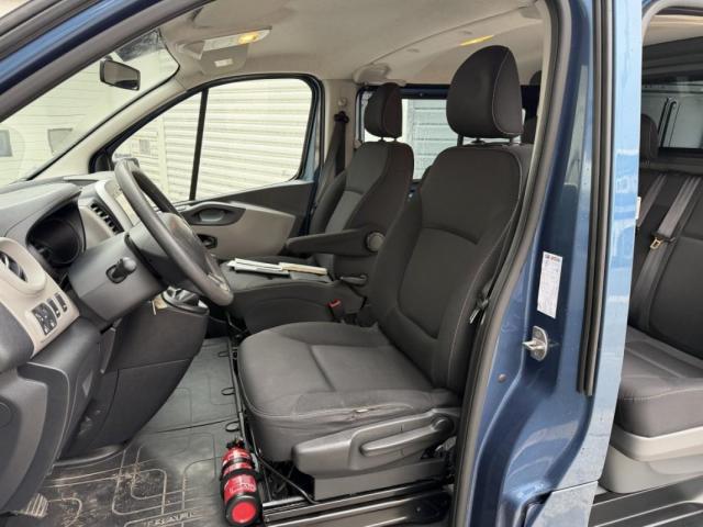 Renault Trafic image 8