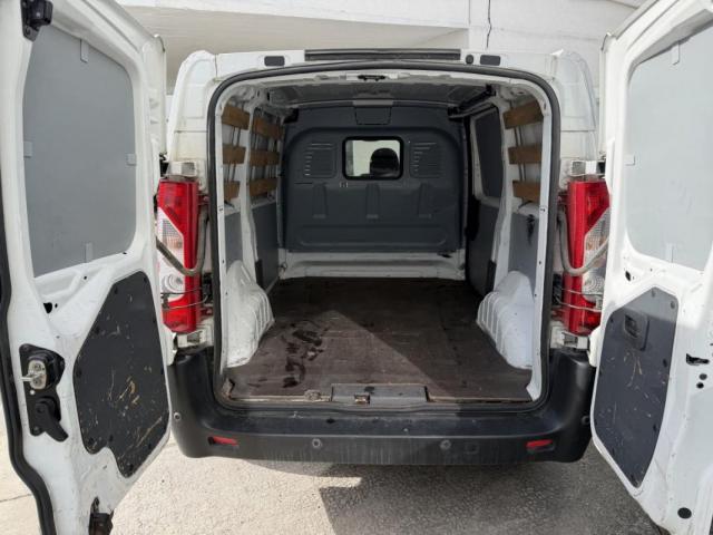 Peugeot Expert image 4