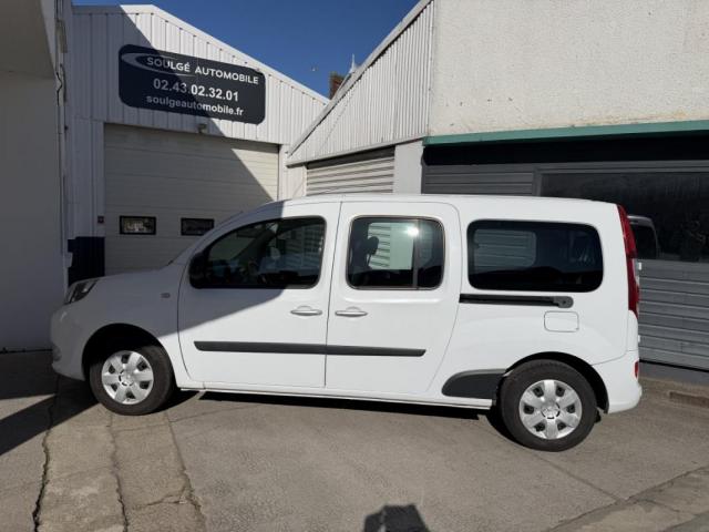 Renault Grand Kangoo image 2