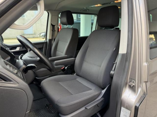 Volkswagen Multivan image 6