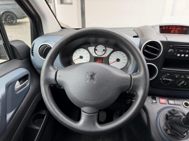 Peugeot Partner Tepee image 1