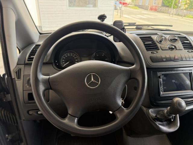 Mercedes Benz Vito image 3