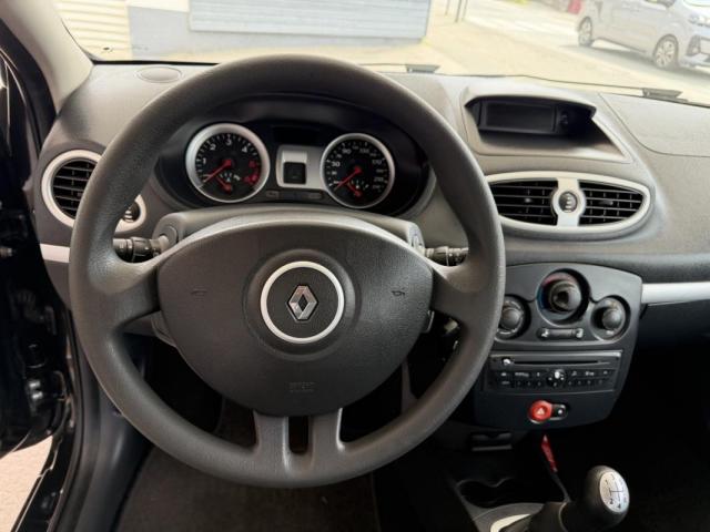 Renault Clio image 6