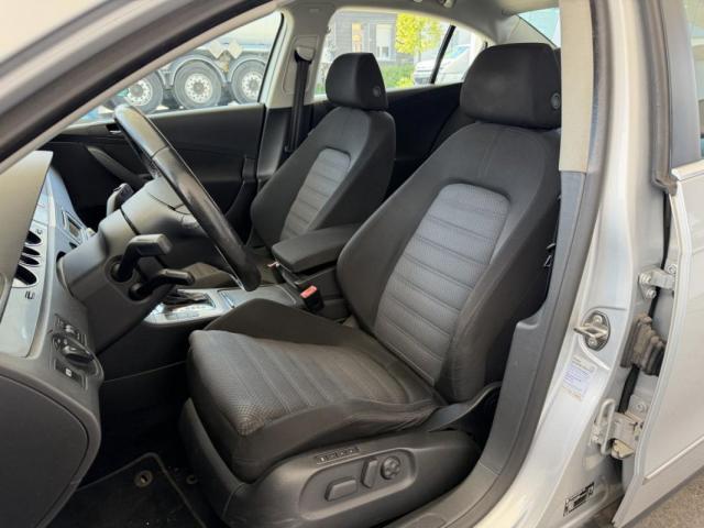 Volkswagen Passat image 2