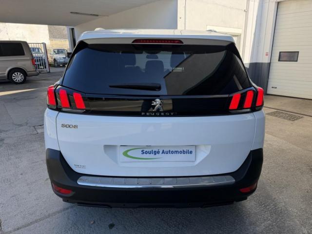 Peugeot 5008 image 5