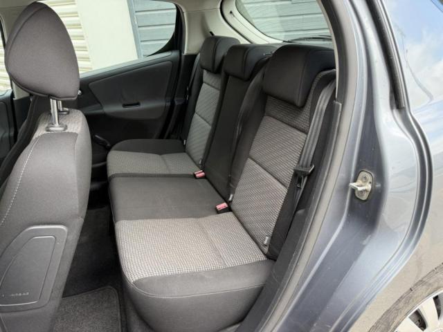 Peugeot 207 image 9