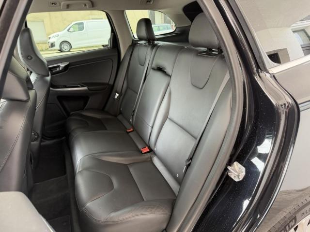 Volvo Xc60 image 9