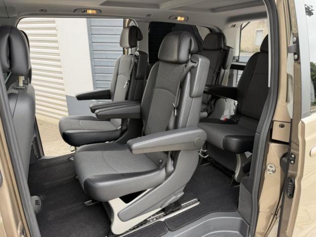 Mercedes Benz Viano image 9