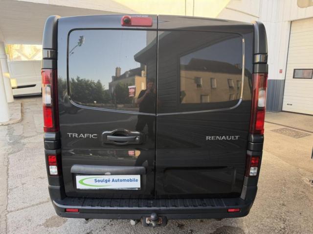 Renault Trafic image 1