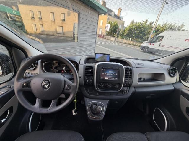 Renault Trafic image 6