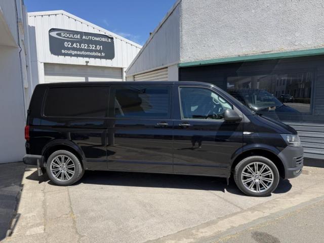 Volkswagen Transporter image 9