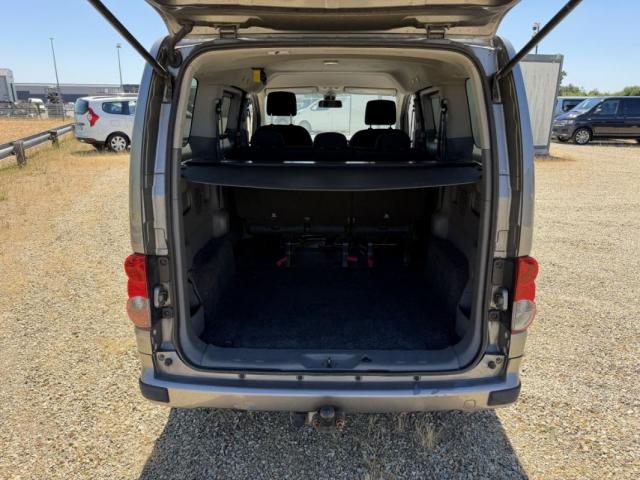 Nissan Nv200 image 4