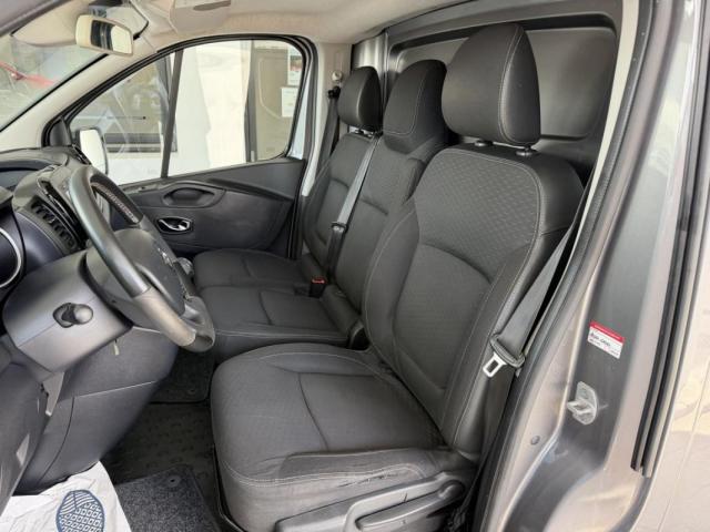 Opel Vivaro image 2