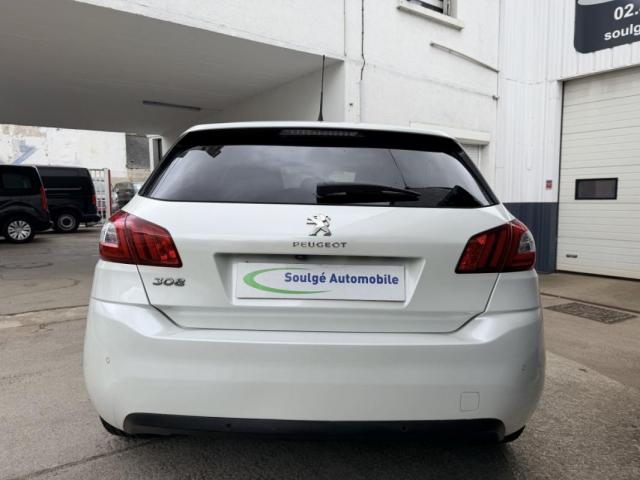 Peugeot 308 image 9