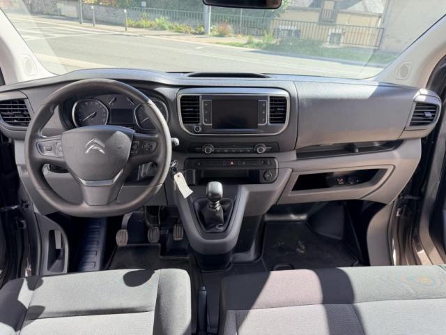 Citroen Jumpy image 8