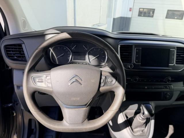 Citroen Jumpy image 3