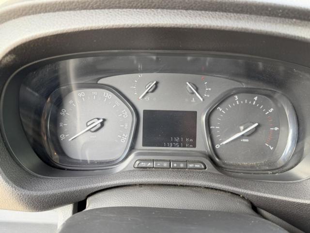 Citroen Jumpy image 9