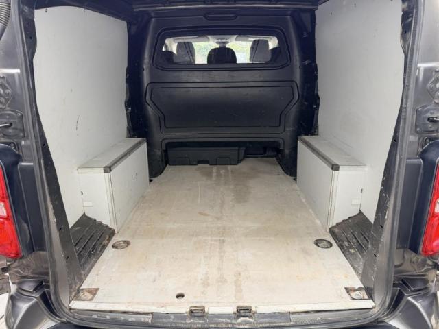 Citroen Jumpy image 2