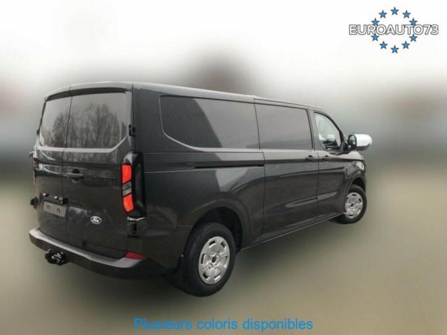 Ford Transit Custom image 2