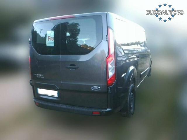 Ford Transit Custom Kombi image 1