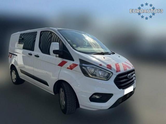 Ford Transit Custom image 9