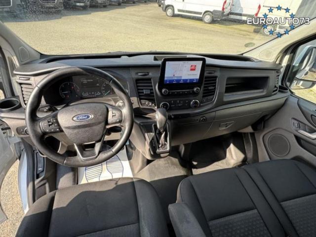 Ford Transit Custom image 2
