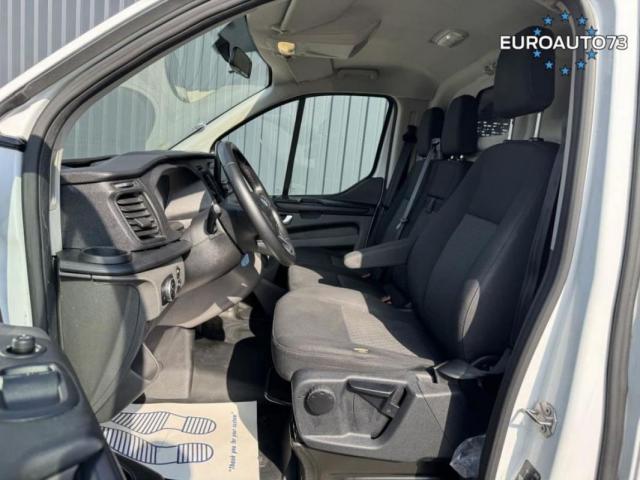 Ford Transit Custom image 8