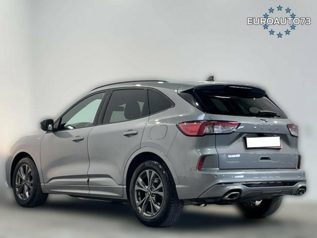 Ford Kuga image 6