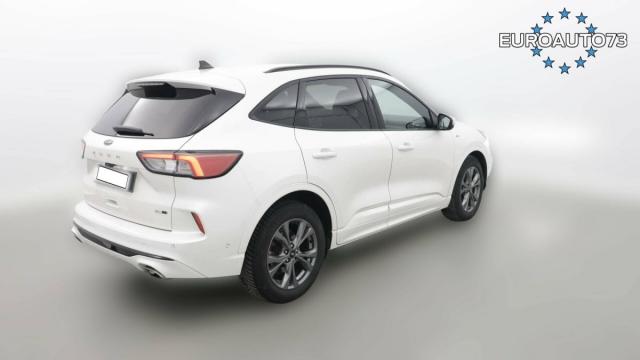 Ford Kuga image 7