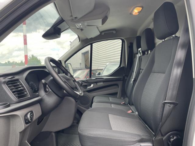 Ford Transit Custom image 9
