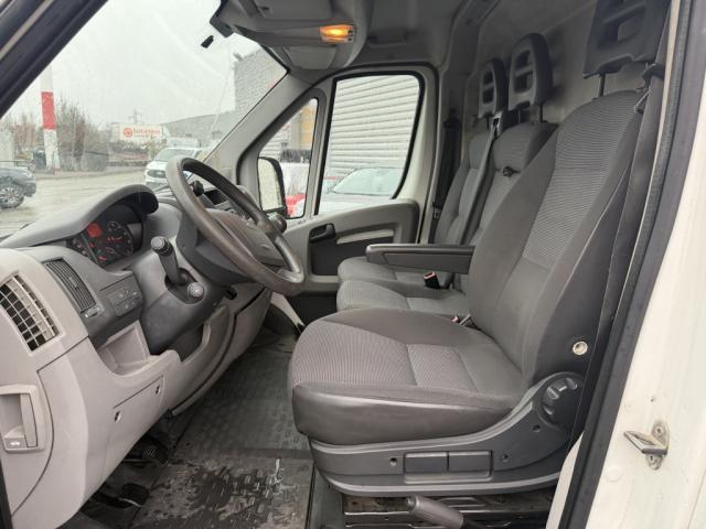 Peugeot Boxer image 3