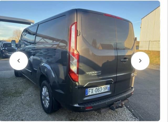 Ford Transit Custom image 3
