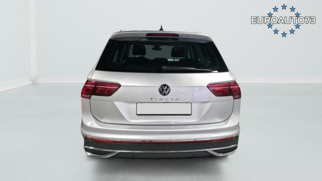 Volkswagen Tiguan image 8