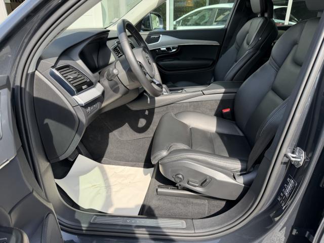Volvo Xc90 image 8