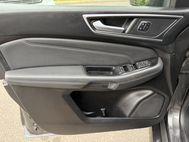 Ford S-Max image 4