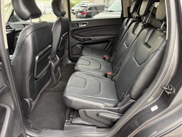 Ford S-Max image 2