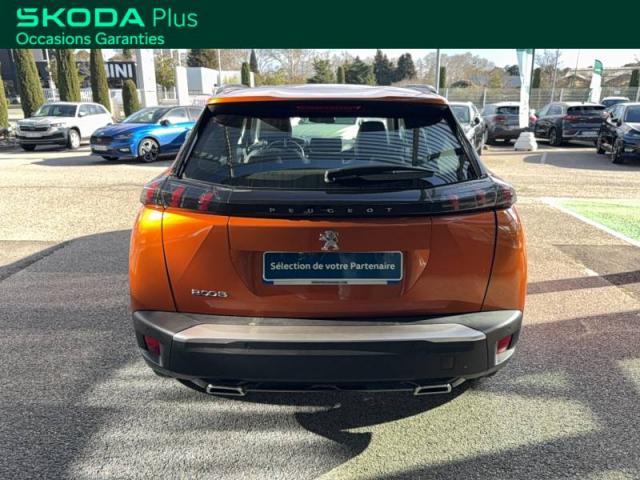 Peugeot 2008 image 8