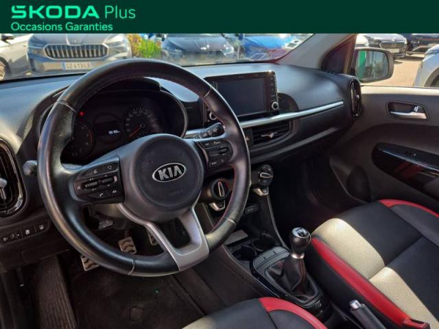Kia Picanto image 8