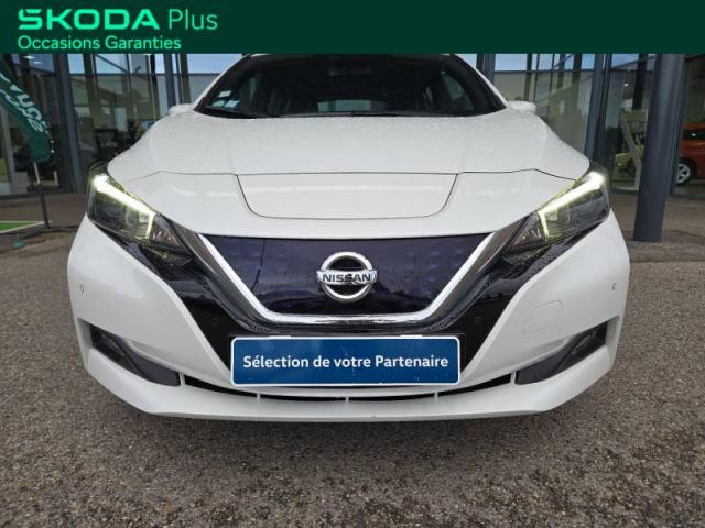 Nissan Leaf image 9