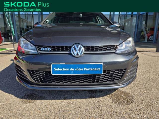 Volkswagen Golf image 8