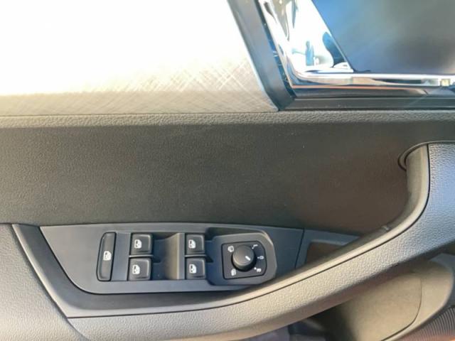 Skoda Karoq image 6