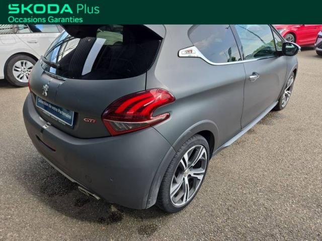 Peugeot 208 image 3