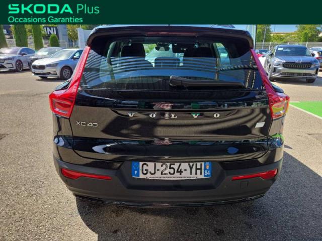 Volvo Xc40 image 4