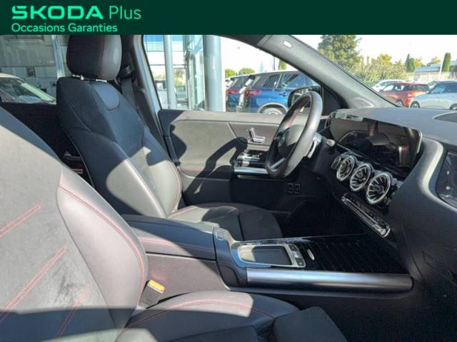Mercedes Benz Gla image 5