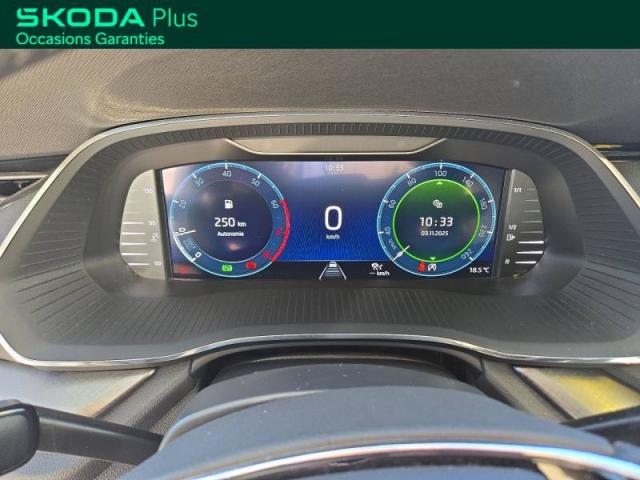 Skoda Octavia image 1