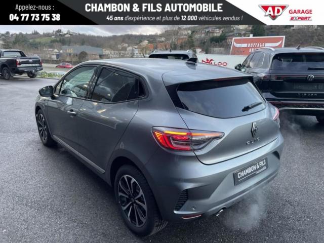 Renault Clio image 2
